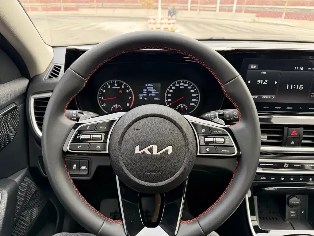 Kia KX3 2022 из CN, фото 5
