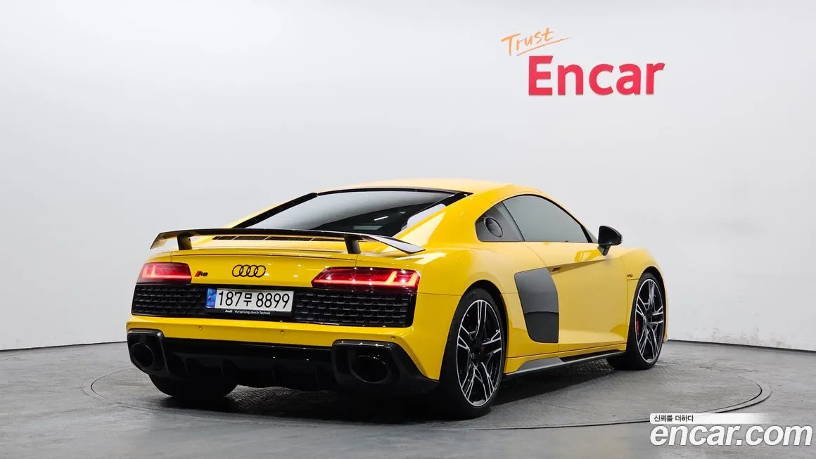 Audi R8 2021 из KR, фото 4