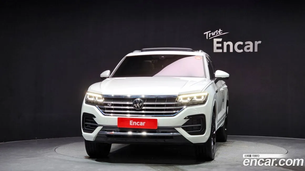 Volkswagen Touareg 2023 из KR, фото 3