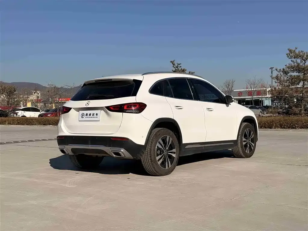 Mercedes-Benz GLA 2023 из CN, фото 7
