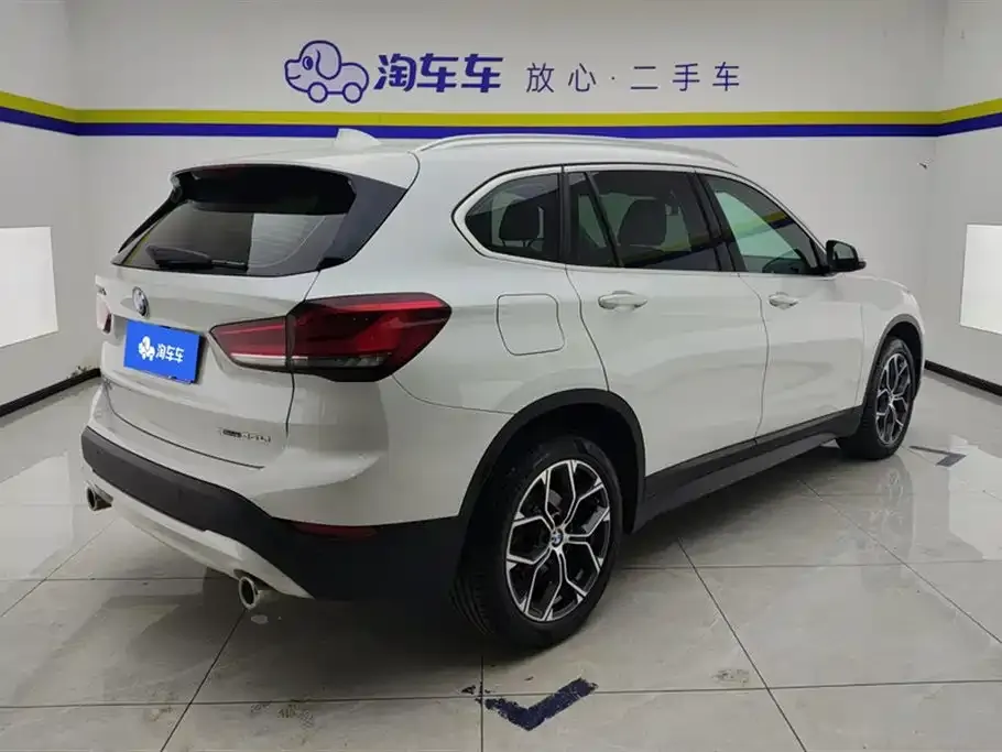 BMW X1 2022 из CN, фото 8