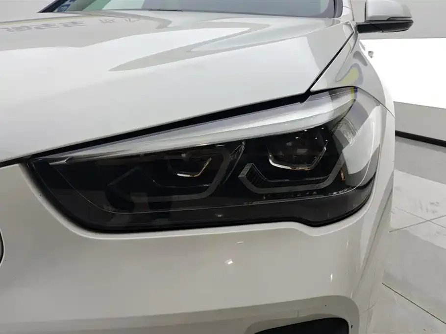 BMW X1 2022 из CN, фото 2