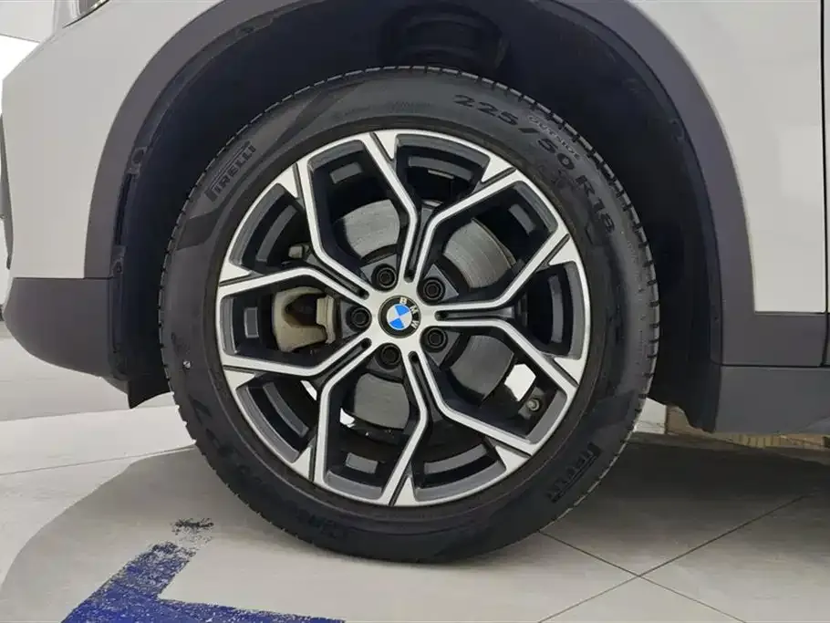 BMW X1 2022 из CN, фото 3
