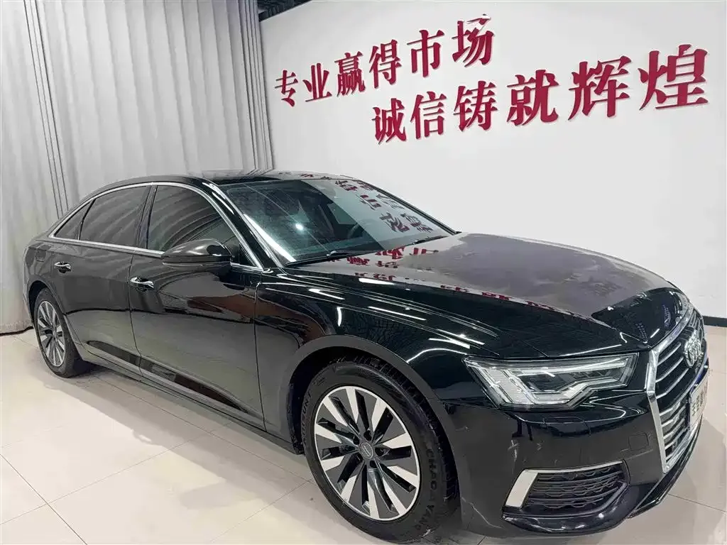 Audi A6L 2021 из CN, фото 6