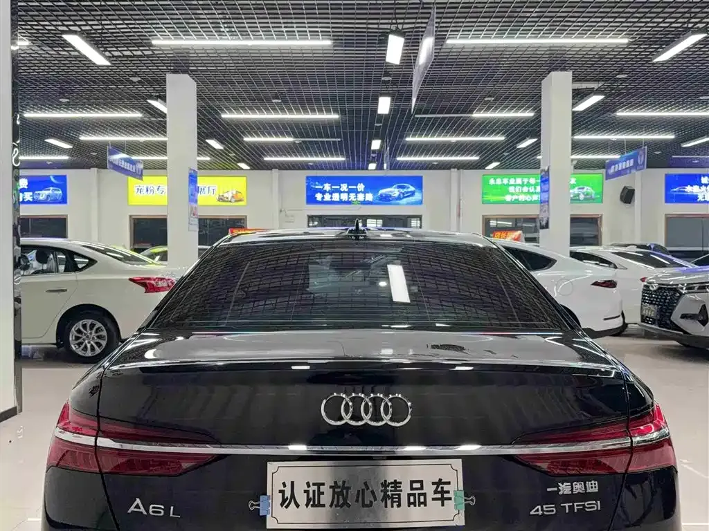 Audi A6L 2021 из CN, фото 9