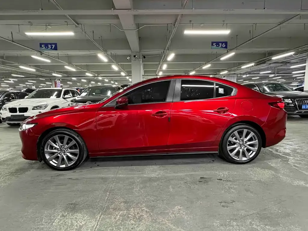 Mazda 3 Axela 2021 из CN, фото 9