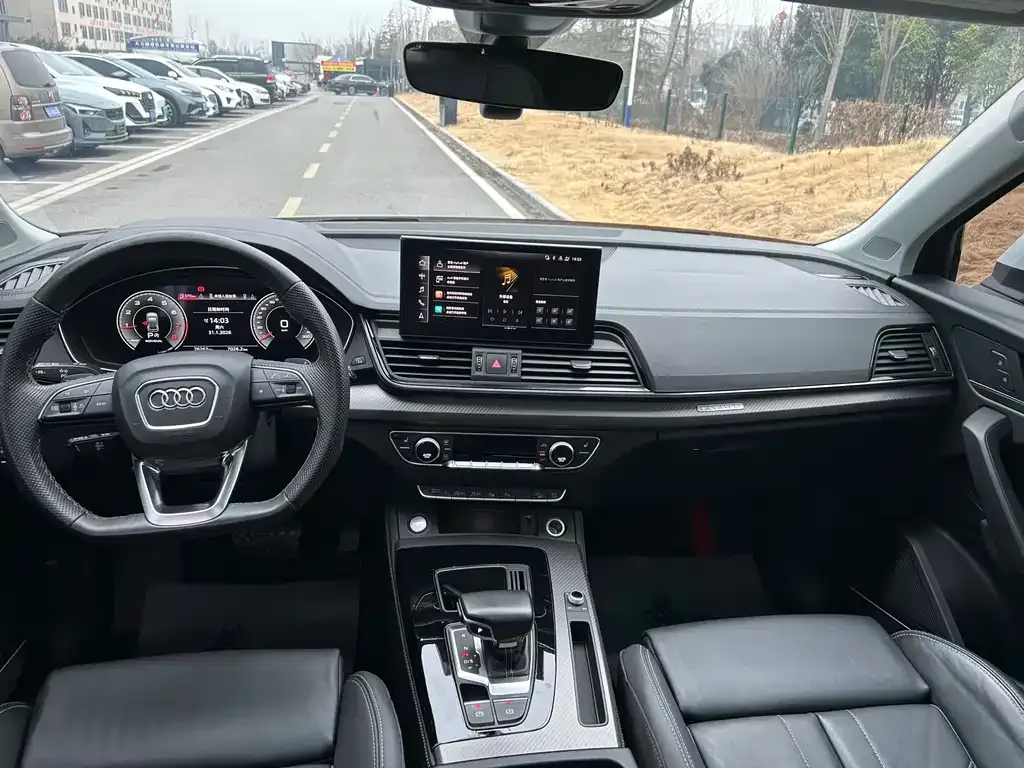 Audi Q5L 2021 из CN, фото 3