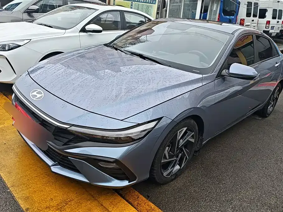Hyundai Elantra 2024 из CN, фото 1