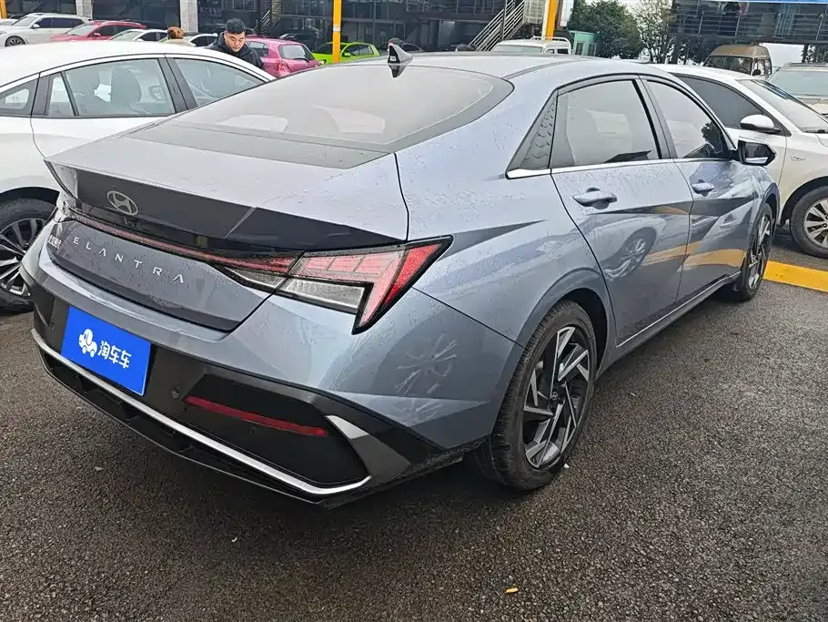 Hyundai Elantra 2024 из CN, фото 8