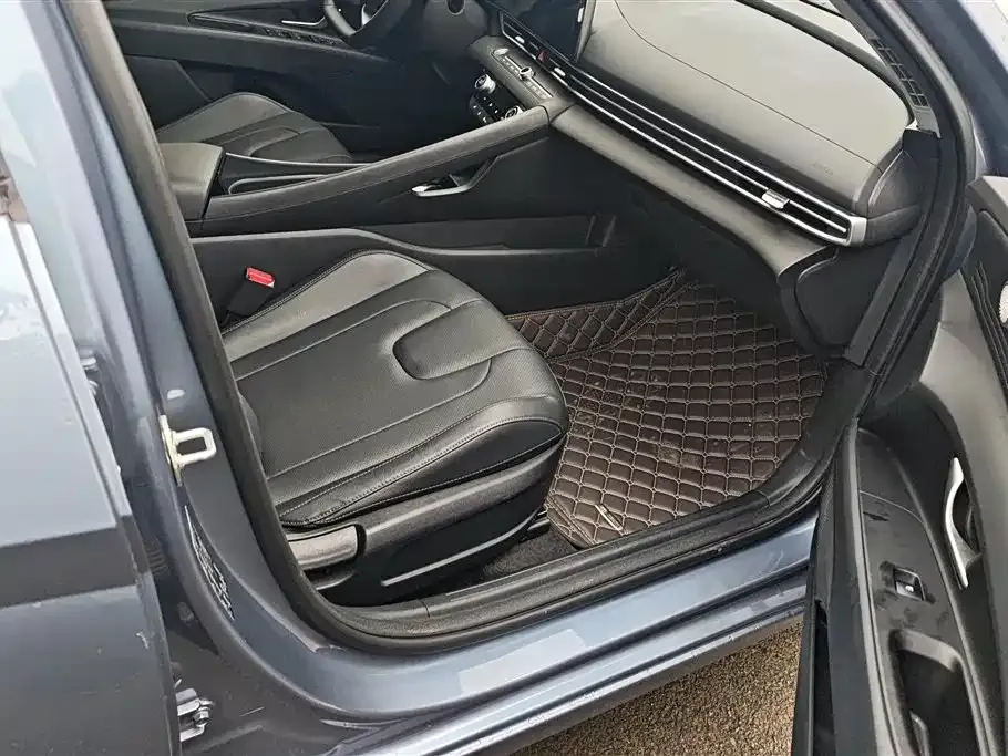 Hyundai Elantra 2024 из CN, фото 6