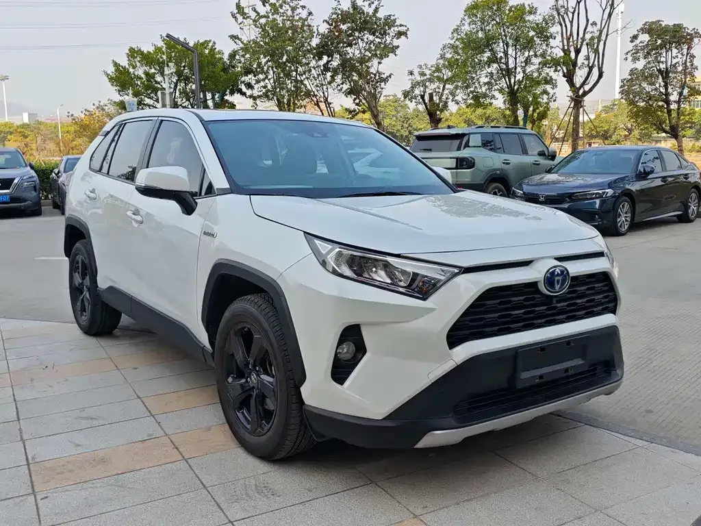 Toyota RAV4 2022 из CN, фото 8
