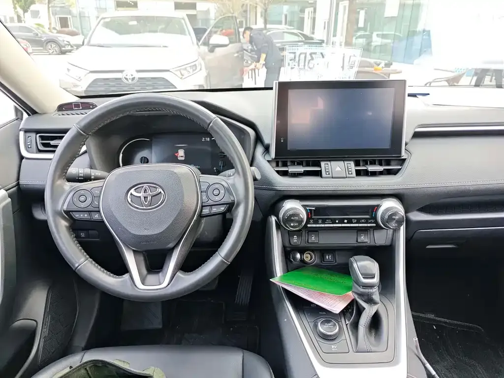 Toyota RAV4 2022 из CN, фото 3