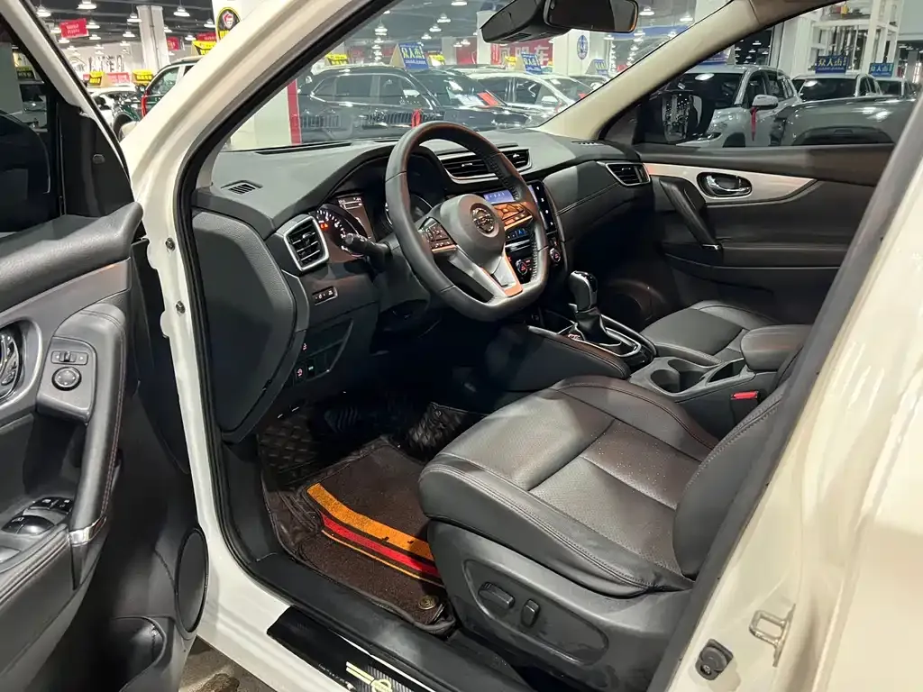 Nissan Qashqai 2023 из CN, фото 5