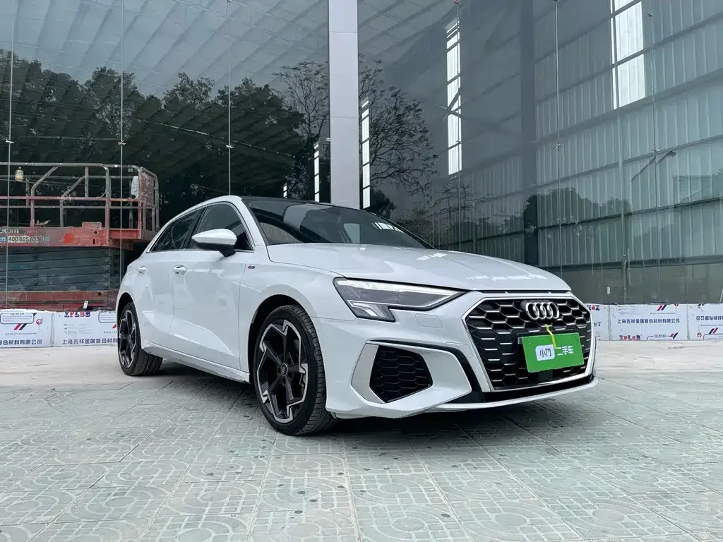 Audi A3 2023 из CN, фото 6