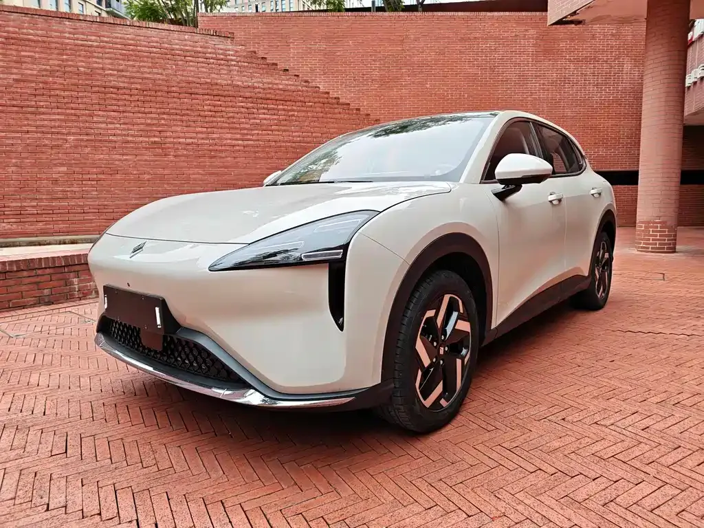 Baojun Yunhai — фото 1
