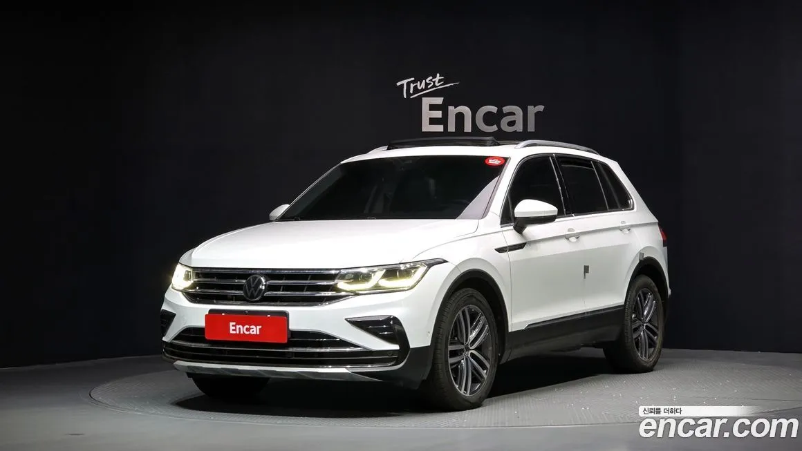Volkswagen Tiguan — фото 1