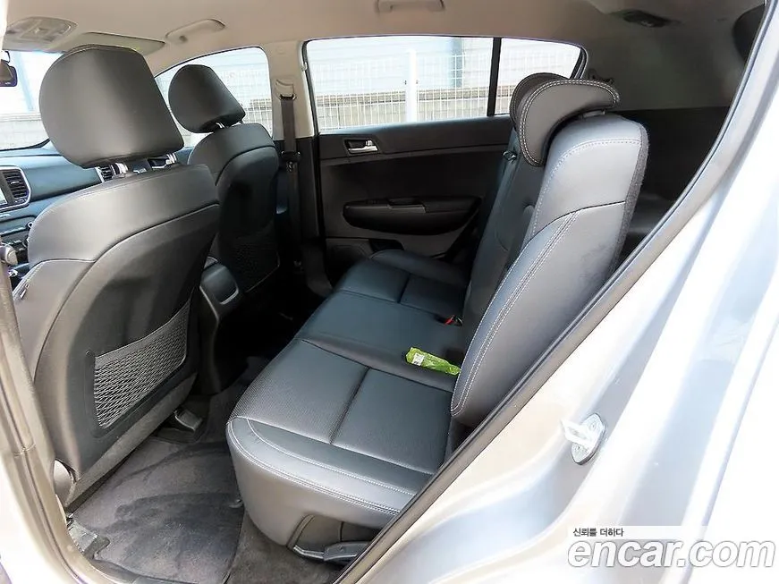Kia Sportage — фото 6