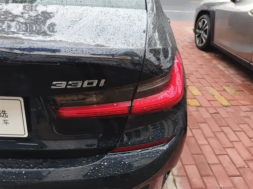 BMW 3 Series 2021 из CN, фото 4