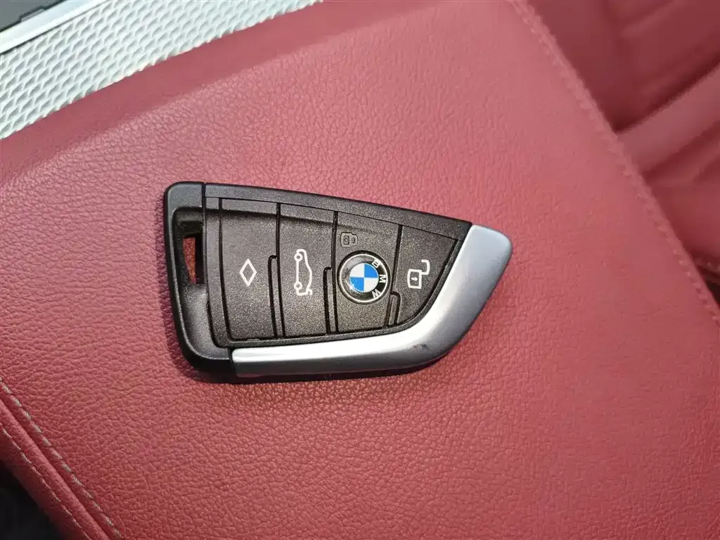 BMW 3 Series 2021 из CN, фото 5