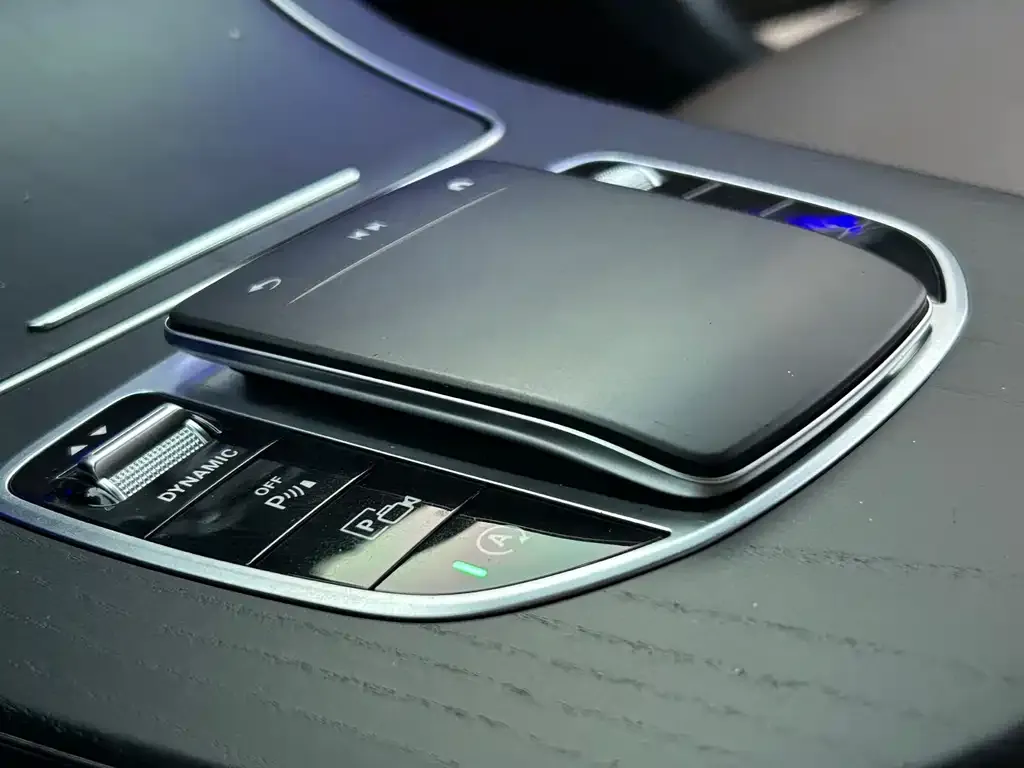 Mercedes-Benz E-Class 2021 из CN, фото 2
