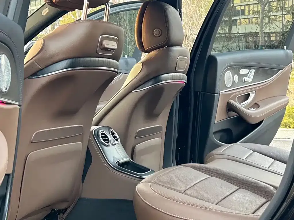 Mercedes-Benz E-Class 2021 из CN, фото 6