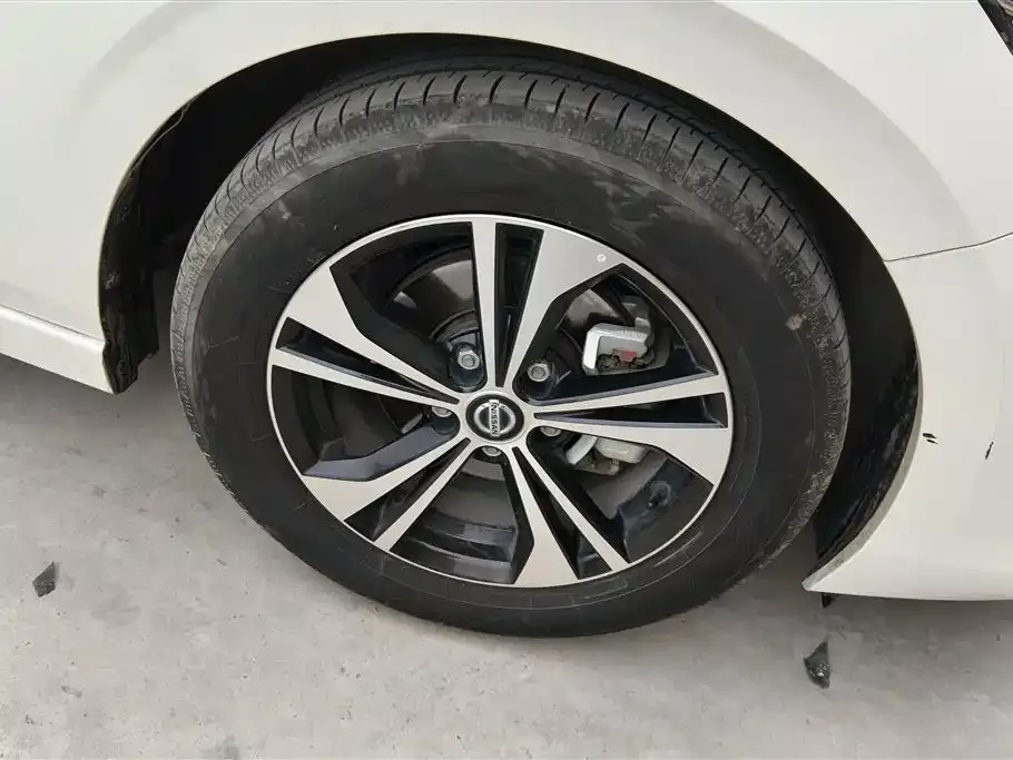 Nissan Sylphy 2023 из CN, фото 9