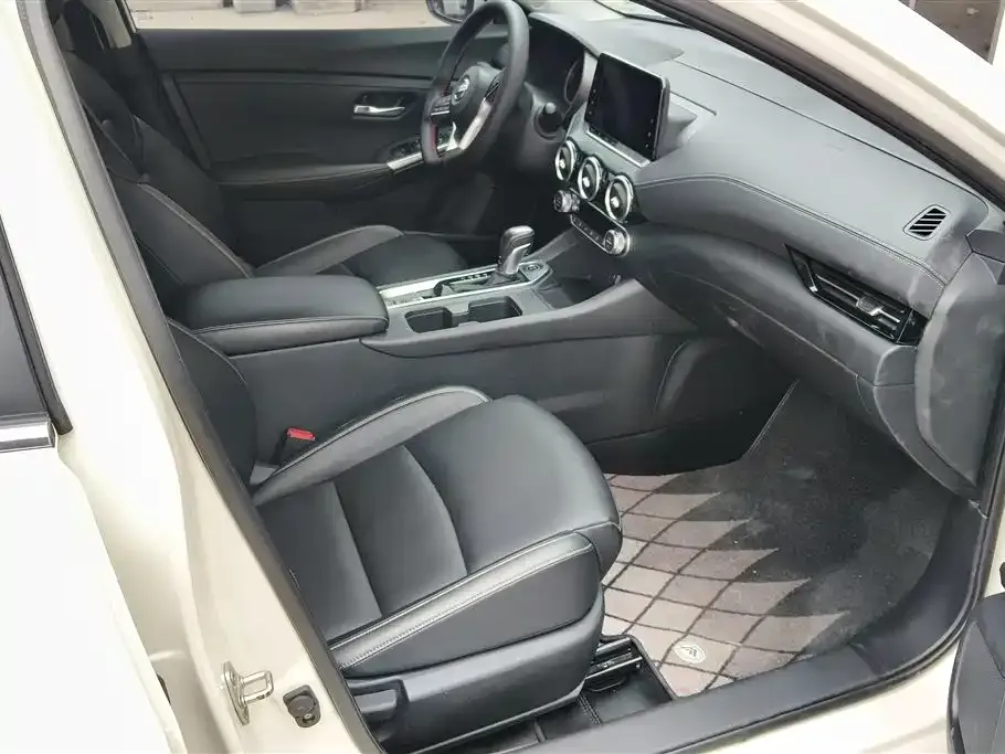 Nissan Sylphy 2023 из CN, фото 10