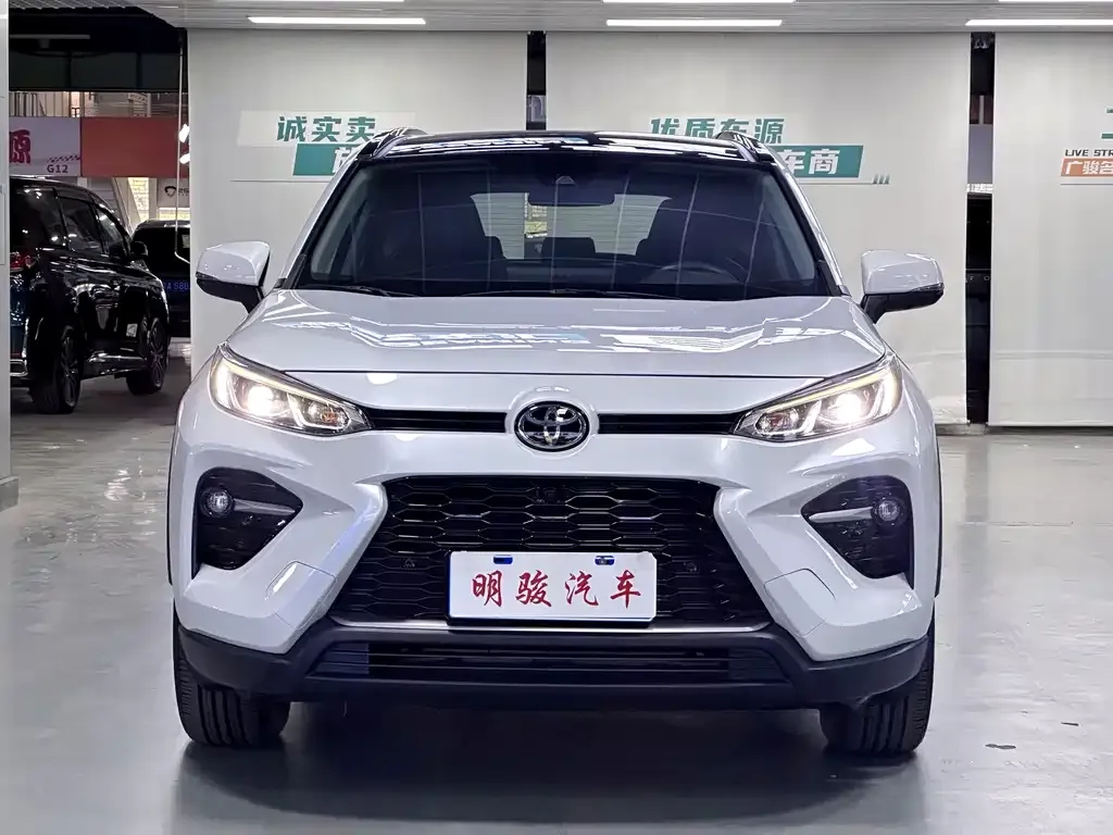 Toyota Wildlander 2023 из CN, фото 5