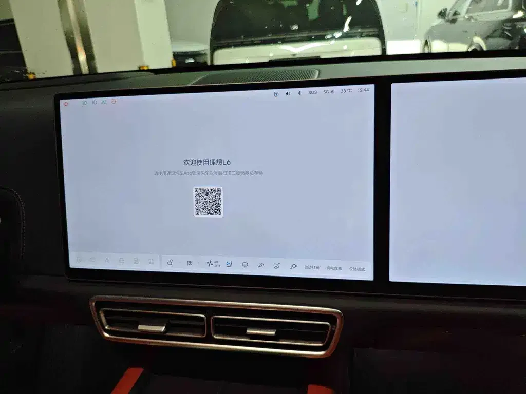 Li Auto L6 2024 из CN, фото 2