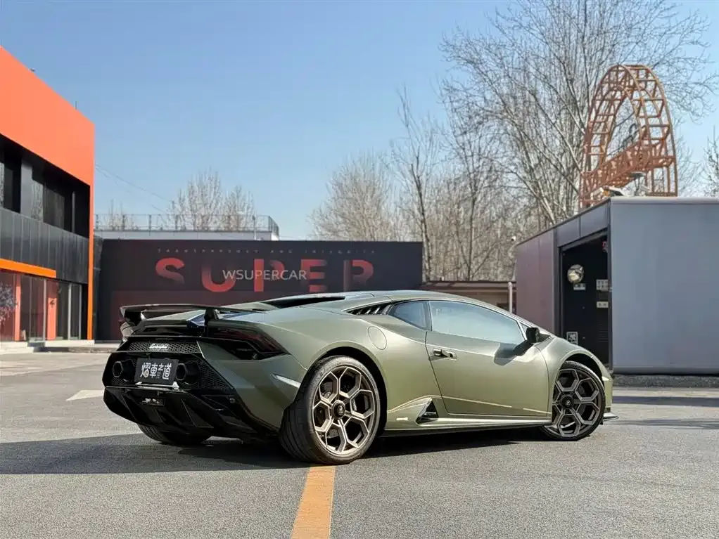 Lamborghini Huracan — фото 8