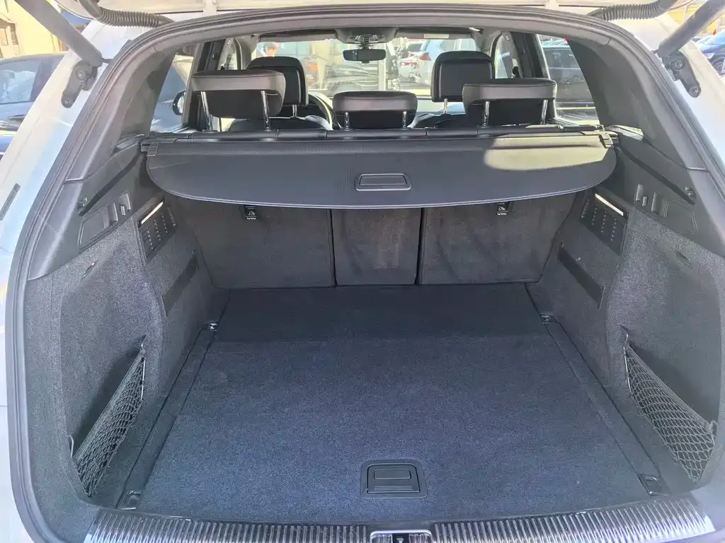 Audi Q5L 2023 из CN, фото 5