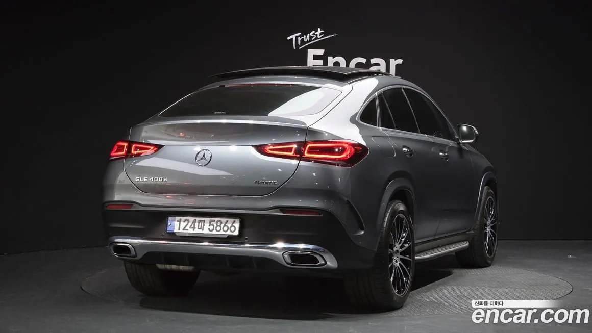 Mercedes-Benz GLE-Class — фото 9