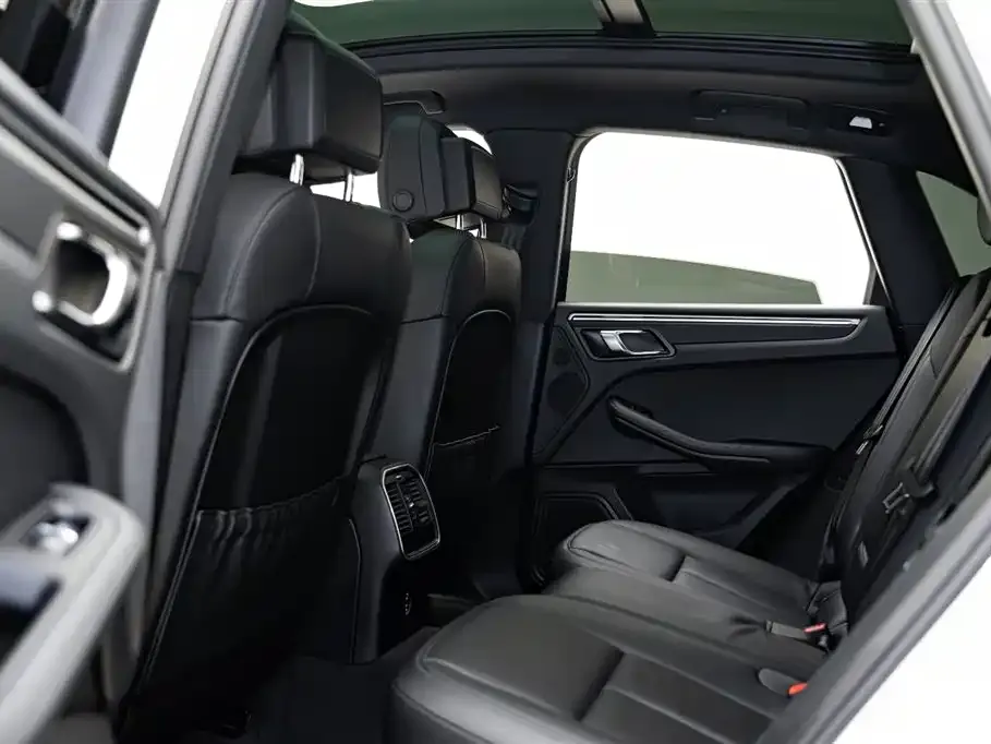 Porsche Macan 2021 из CN, фото 3