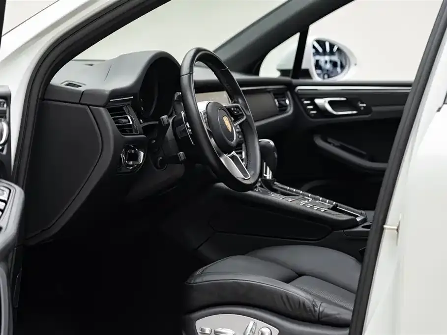 Porsche Macan 2021 из CN, фото 2