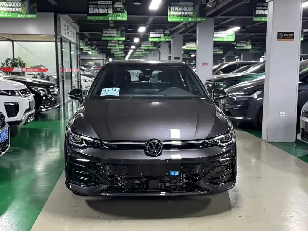 Volkswagen Golf 2026 из CN, фото 2