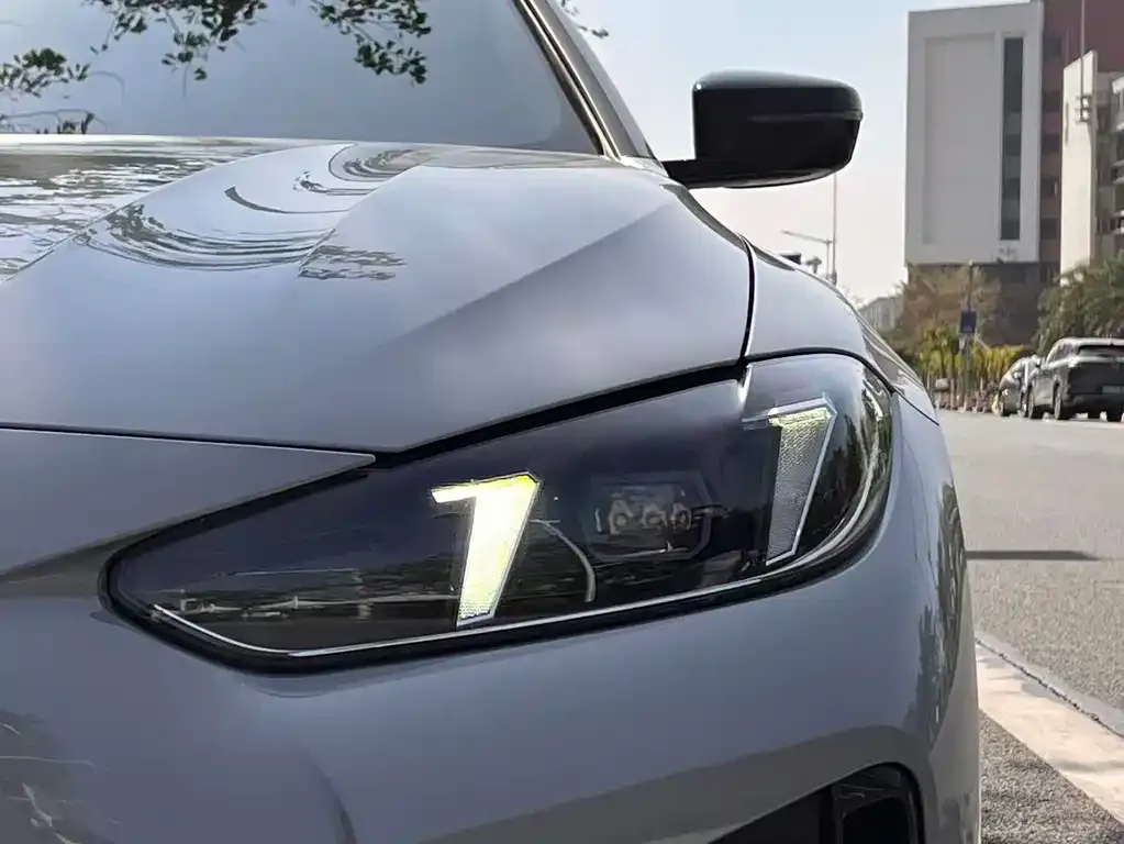 BMW 4 Series 2025 из CN, фото 6
