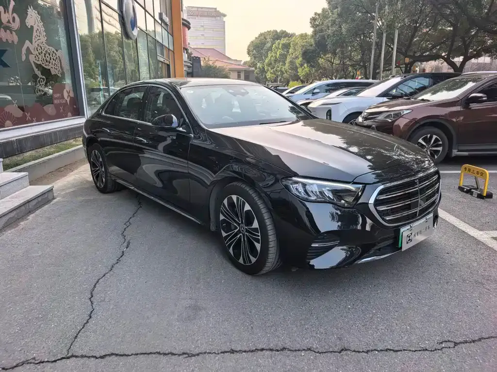 Mercedes-Benz E-Class New Energy 2024 из CN, фото 3