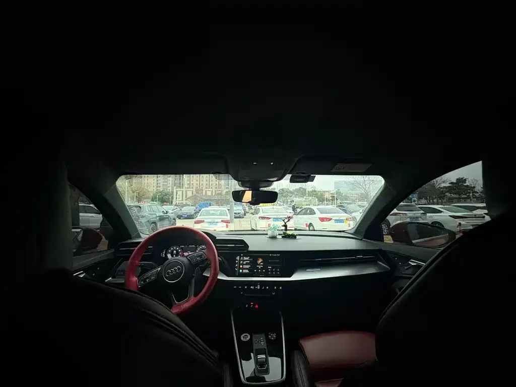 Audi A3 2022 из CN, фото 3