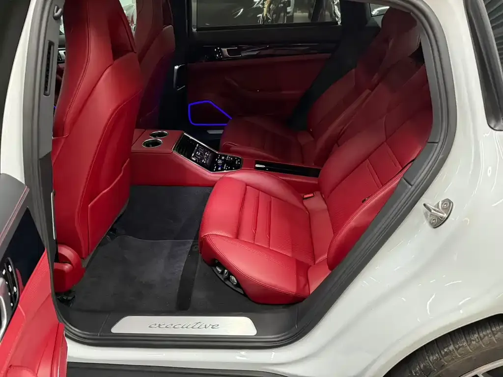 Porsche Panamera 2021 из CN, фото 10