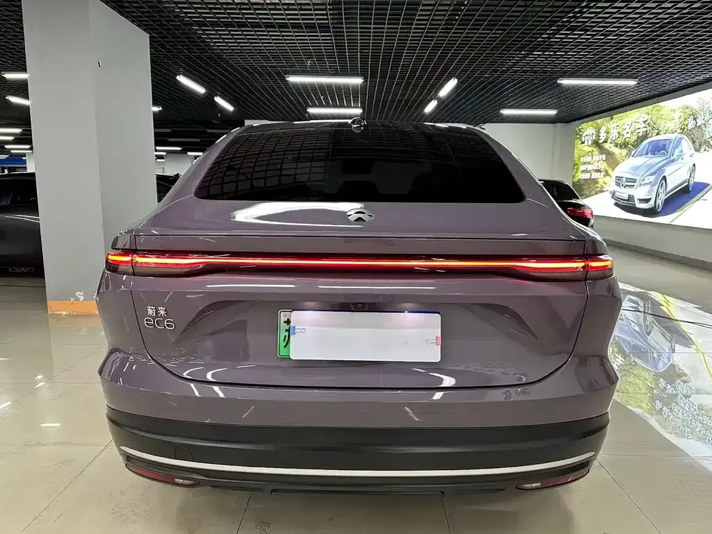 NIO EC6 — фото 9