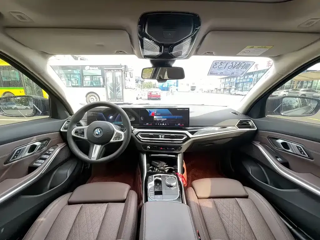 BMW i3 2023 из CN, фото 3