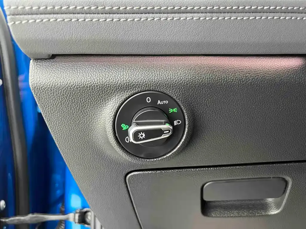 Volkswagen Sagitar 2022 из CN, фото 10
