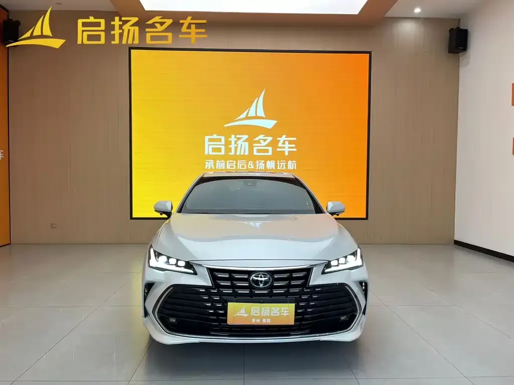 Toyota Avalon 2023 из CN, фото 4