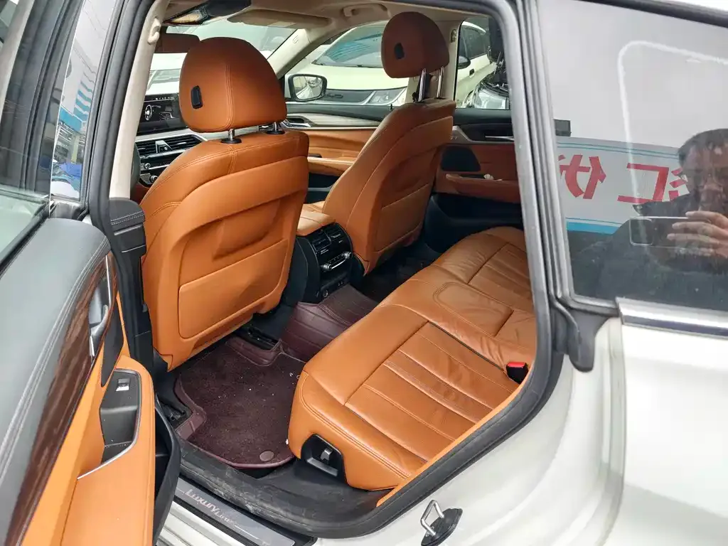 BMW 6 Series GT 2022 из CN, фото 3