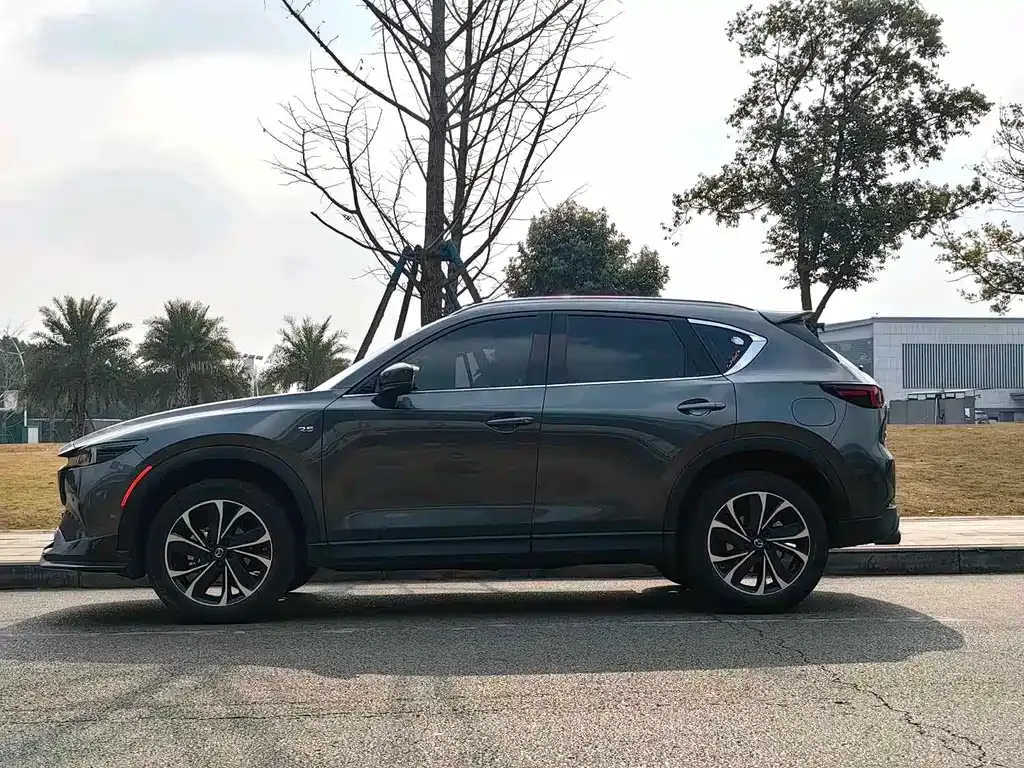 Mazda CX-5 2022 из CN, фото 2