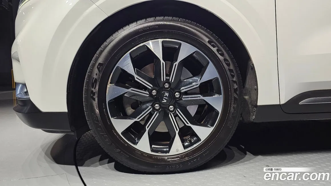 Kia Carnival 2021 из KR, фото 5