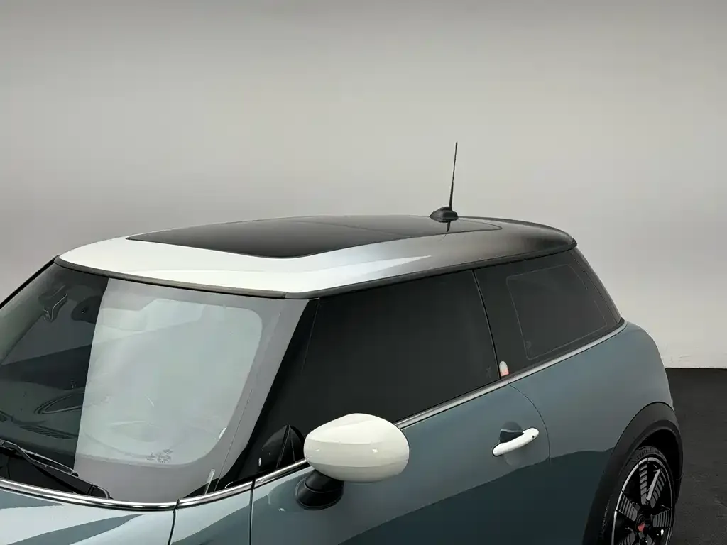 MINI Cooper (3-door) 2023 из CN, фото 5