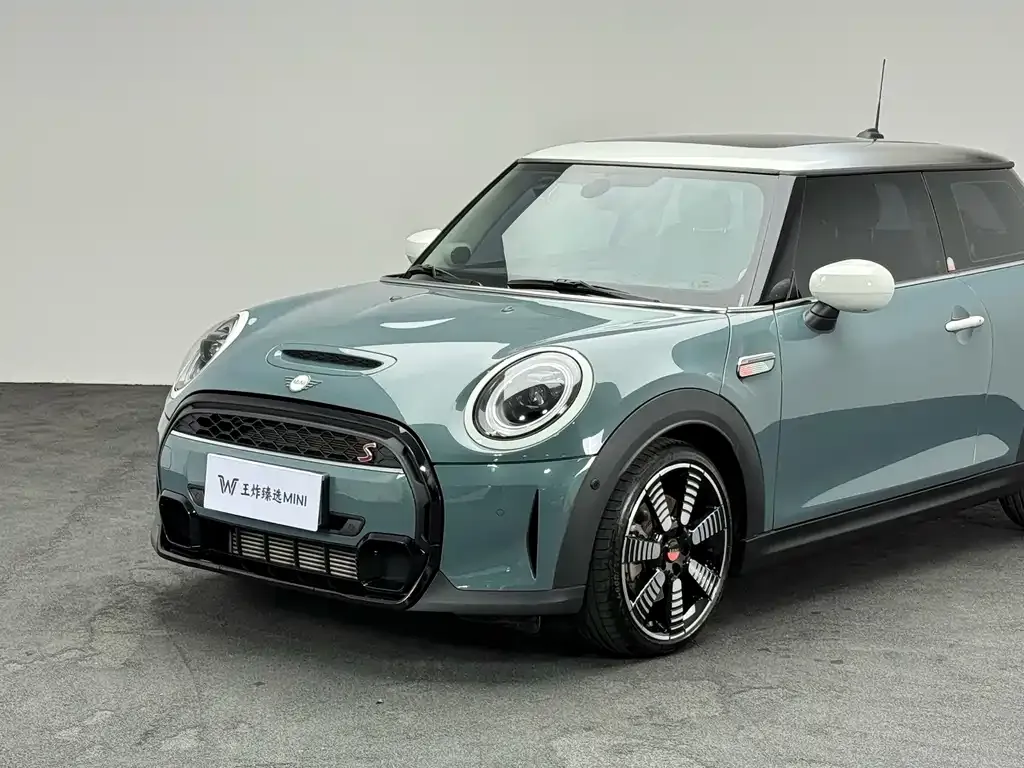 MINI Cooper (3-door) 2023 из CN, фото 4