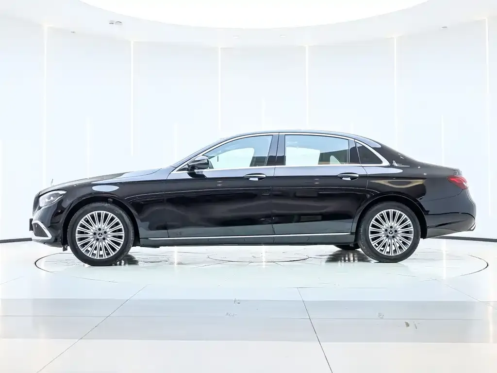 Mercedes-Benz E-Class 2023 из CN, фото 7