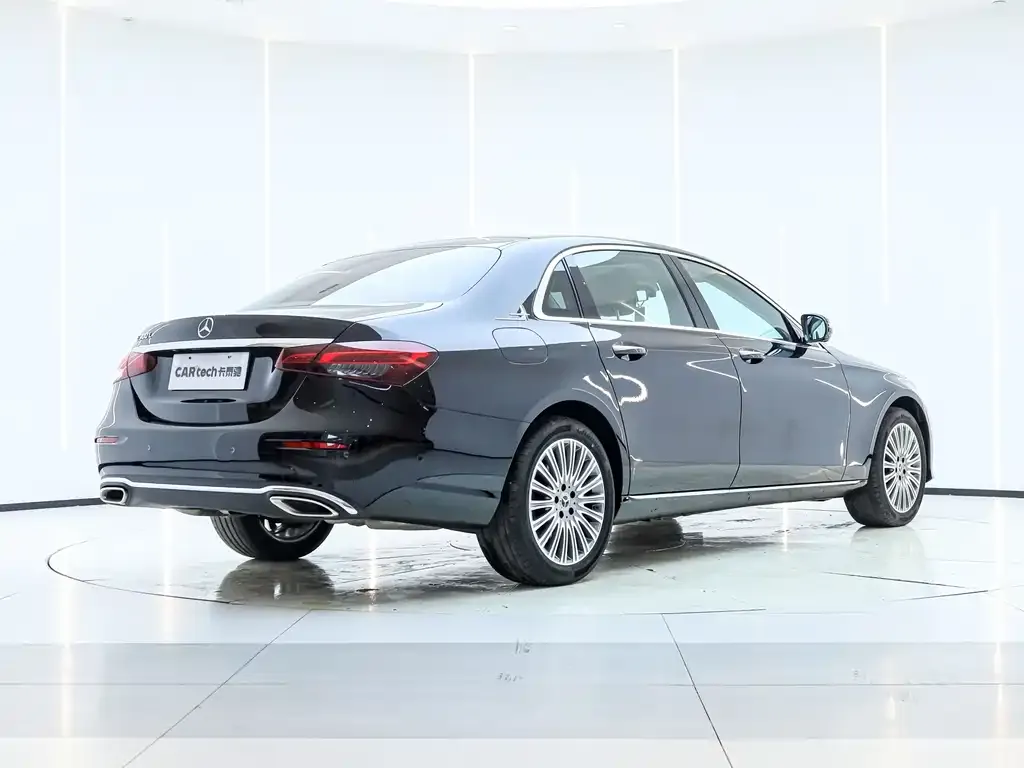 Mercedes-Benz E-Class 2023 из CN, фото 8